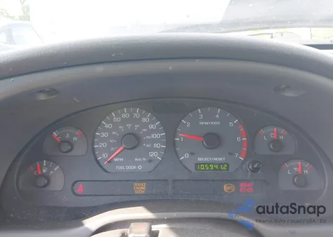 2001 Ford Mustang из США, поврежденный, VIN 1FAFP40451F161190